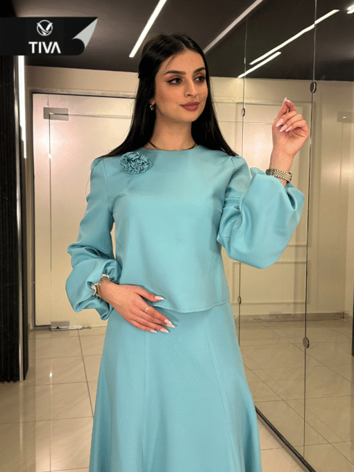 ⁦طقم تنورة وردة – لمسة فاخرة لإطلالتك⁩ - الصورة ⁦4⁩
